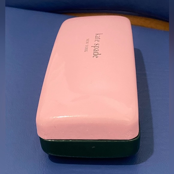 Kate Spade hard-case, clamshell eyewear case, pink and green - Picture 5 of 15